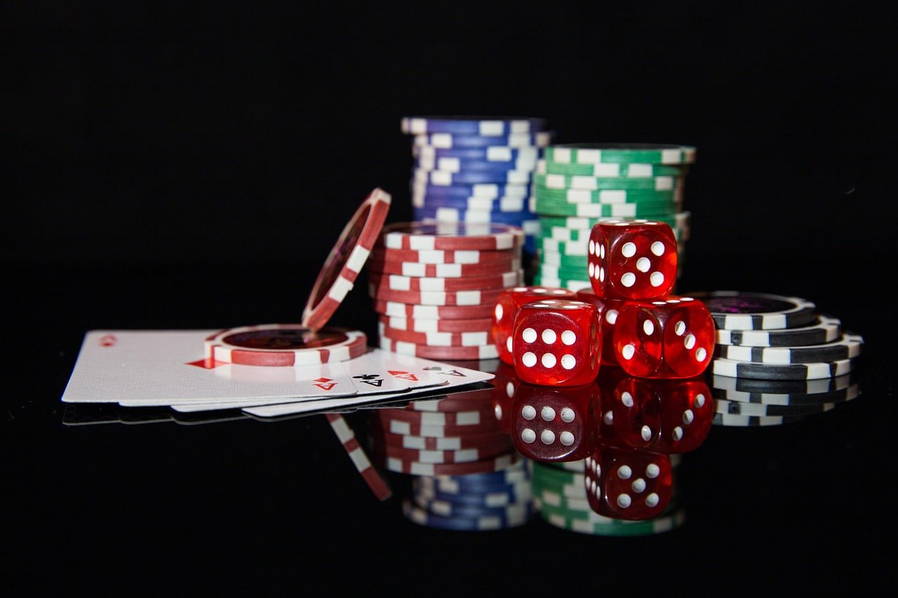 Sweet Bonanza စလော့ဂိမ်း — အသီးများဖြင့် Free Spin Bonus မြင်ကွင်း