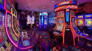 Burmese8 တိုက်ရိုက် ကာစီနို — HD ဗီဒီယိုဖြင့် Live Dealer ဂိမ်းများ ကစားနေသည့် မြင်ကွင်း